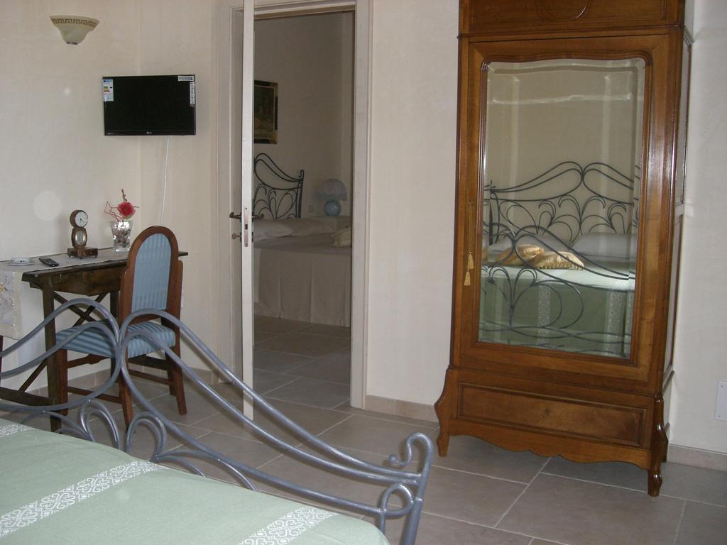 B&B La Grave Noci Room photo